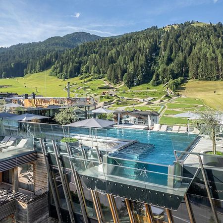 Hotel Salzburger Hof Leogang Exterior foto