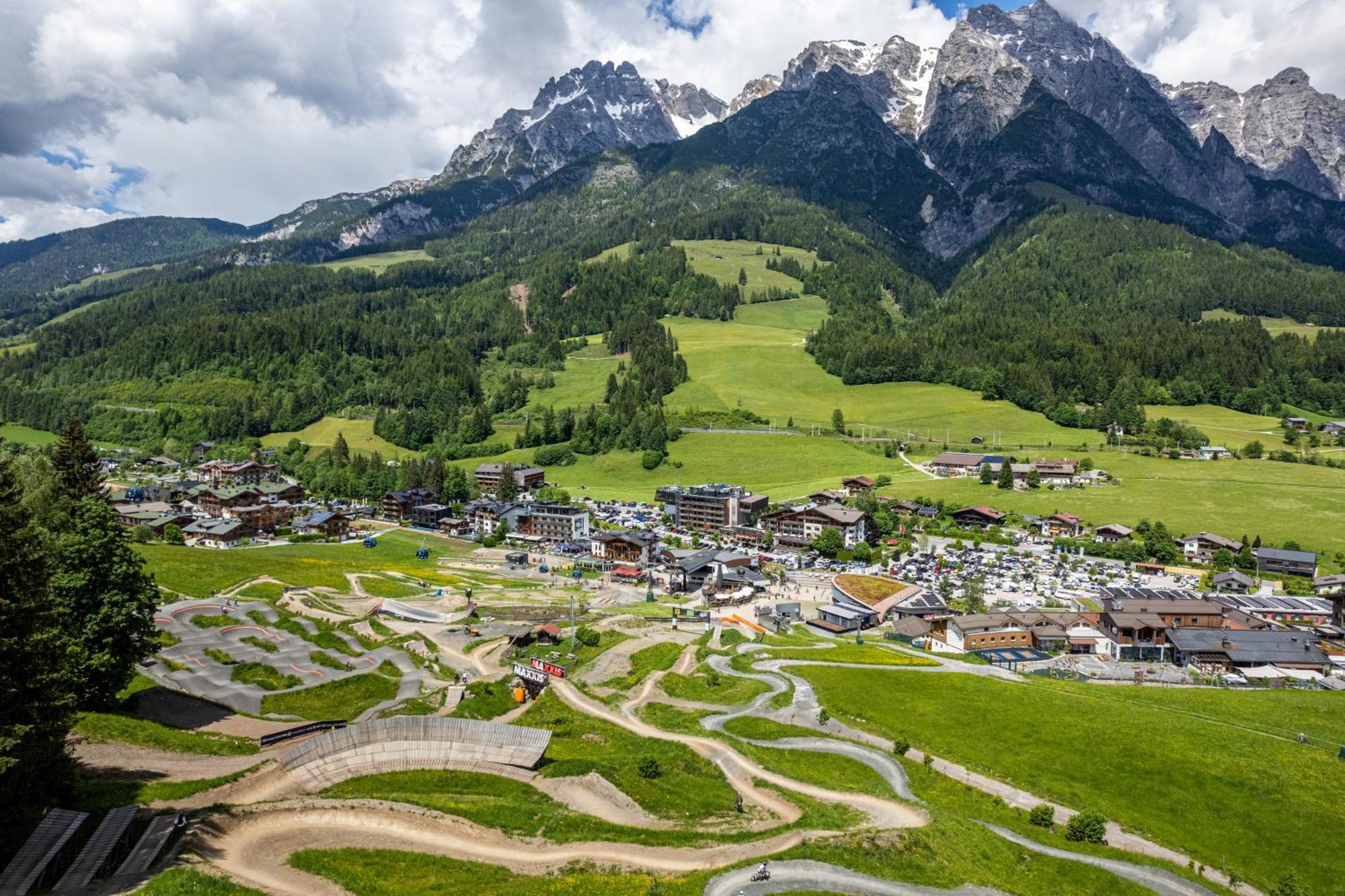 Hotel Salzburger Hof Leogang Exterior foto