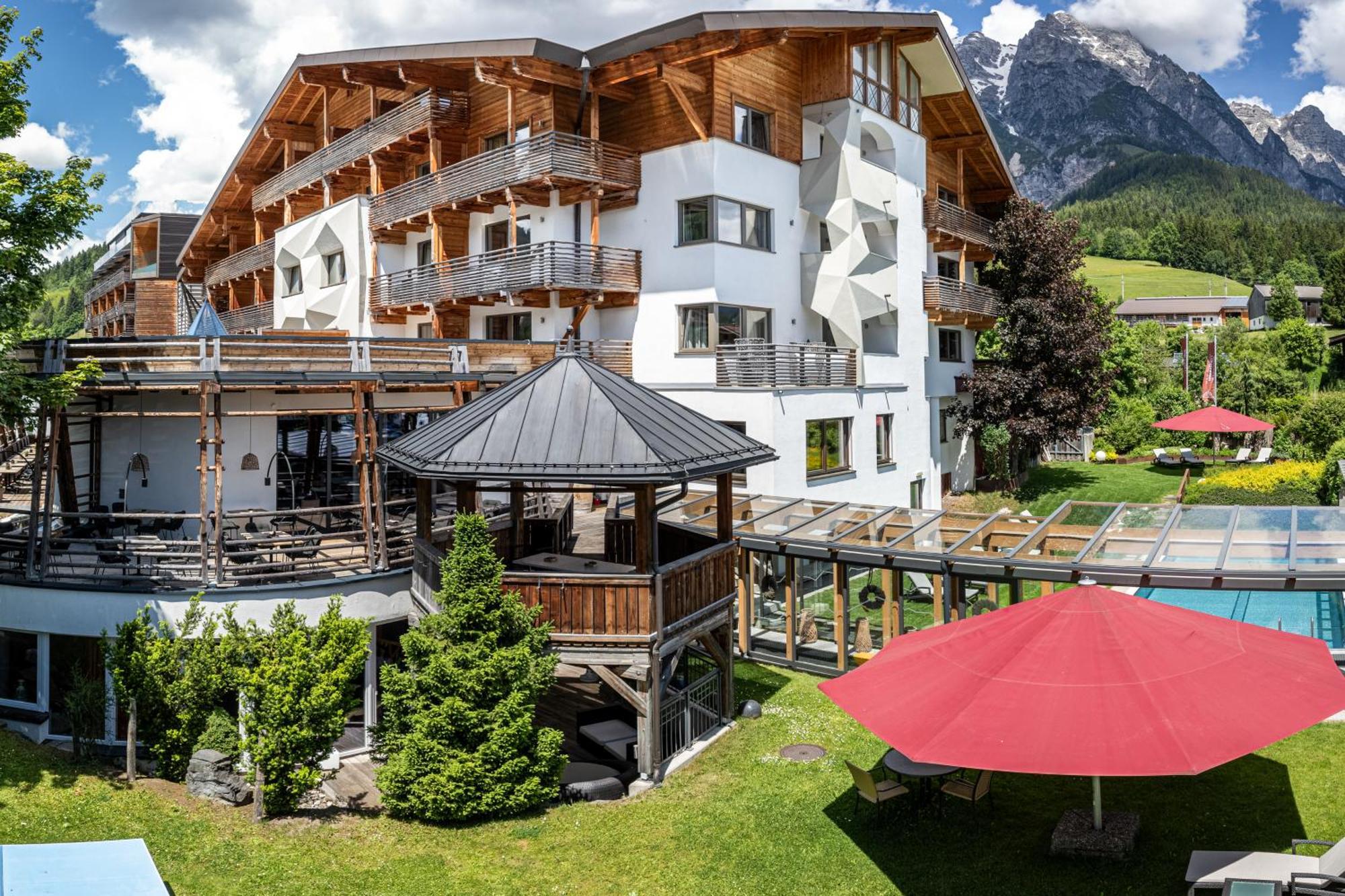 Hotel Salzburger Hof Leogang Exterior foto
